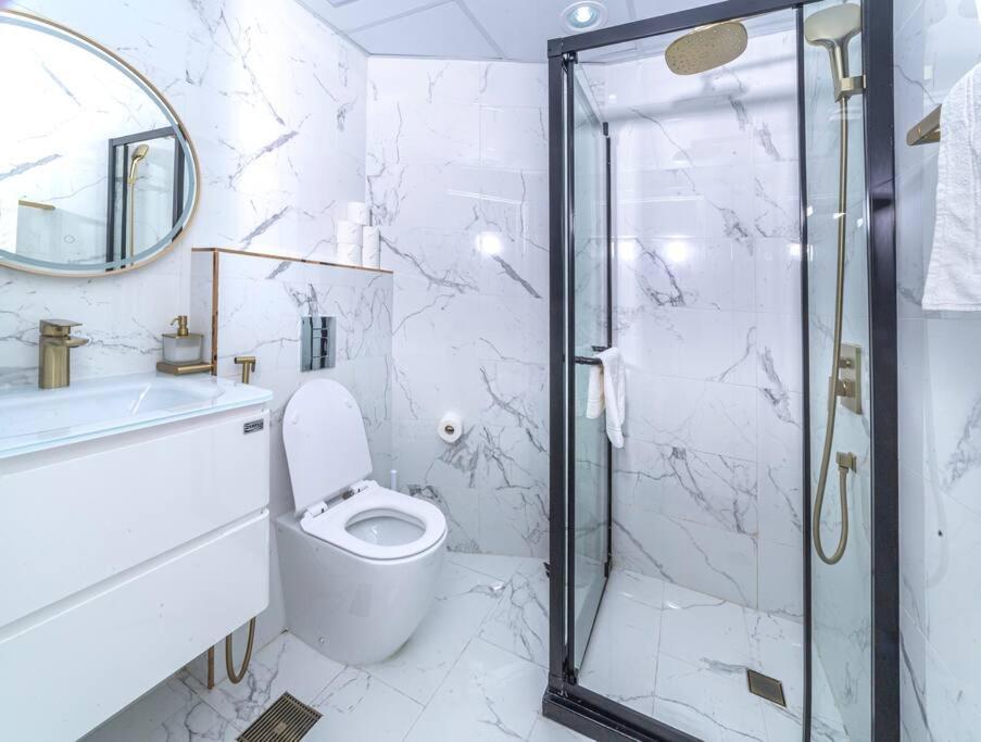Luxury 2 Bedroom Apartment In Dubai Marina & Jbr Beach Exterior photo